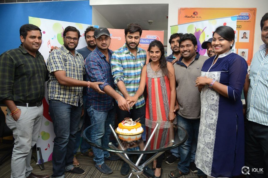 Express-Raja-Movie-Team-at-Radio-City